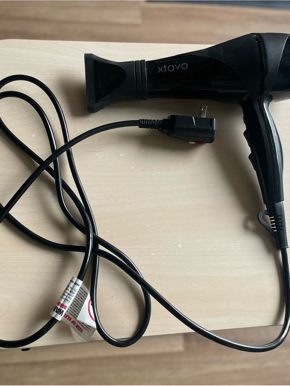 Xtava Black Hair Dryer with Concentrator Nozzle